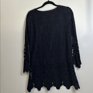 Elegant Black Lace Tunic